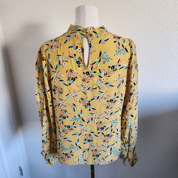 Maeve Anthropologie Meadowsweet Blouse Sz 6 Yellow Floral Keyhole Neck Feminine - Picture 3 of 6